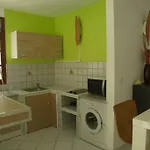 Chaleureux appartement T2 en bas de villa